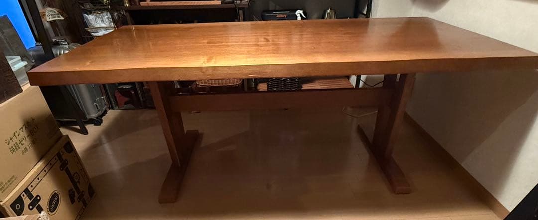 飛騨産業 ダイニングテーブル ダークブラウン 机 テーブル　キツツキマーク