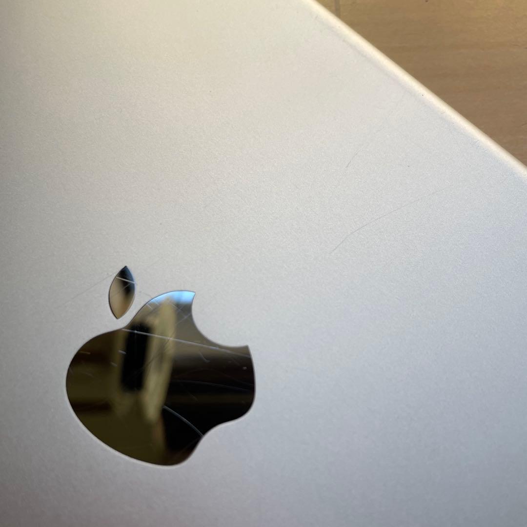 iPad 第6世代　A1893　Wi-Fiモデル　シルバー　32GB #2