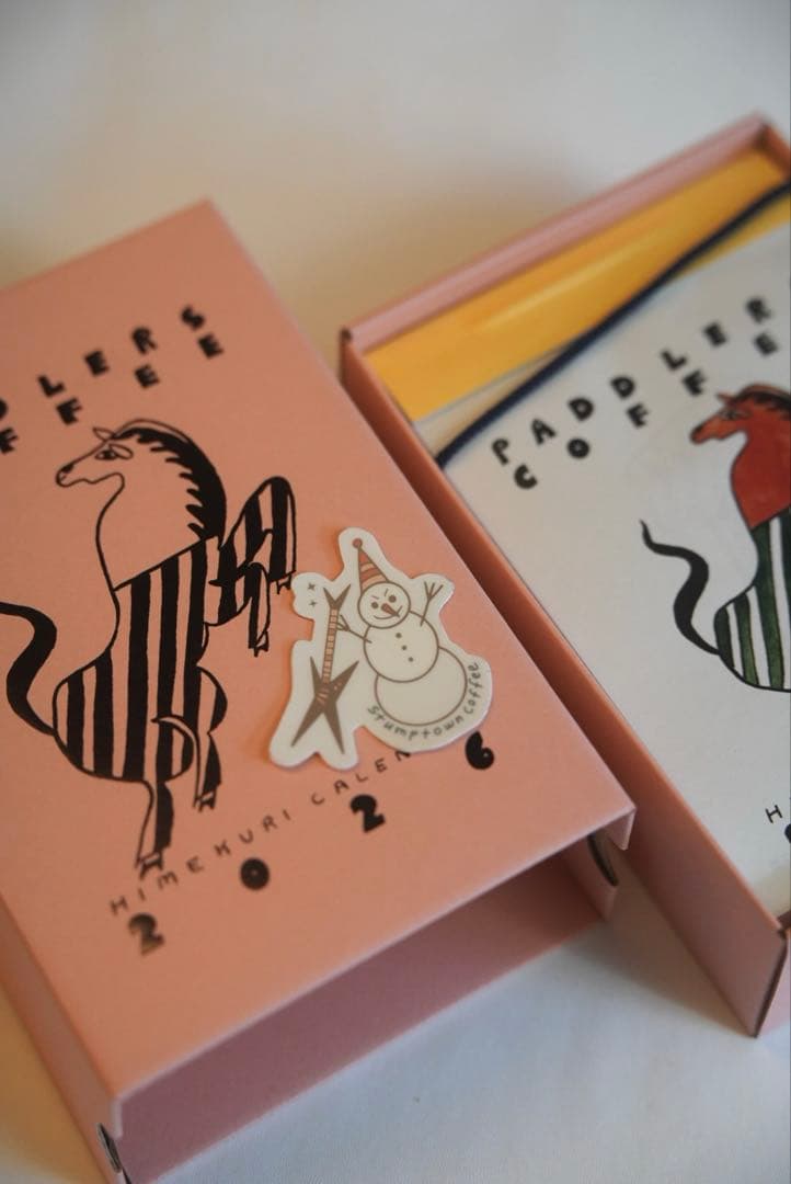 PADDLERS COFFEE 2026 日めくりカレンダー 限定ステッカー