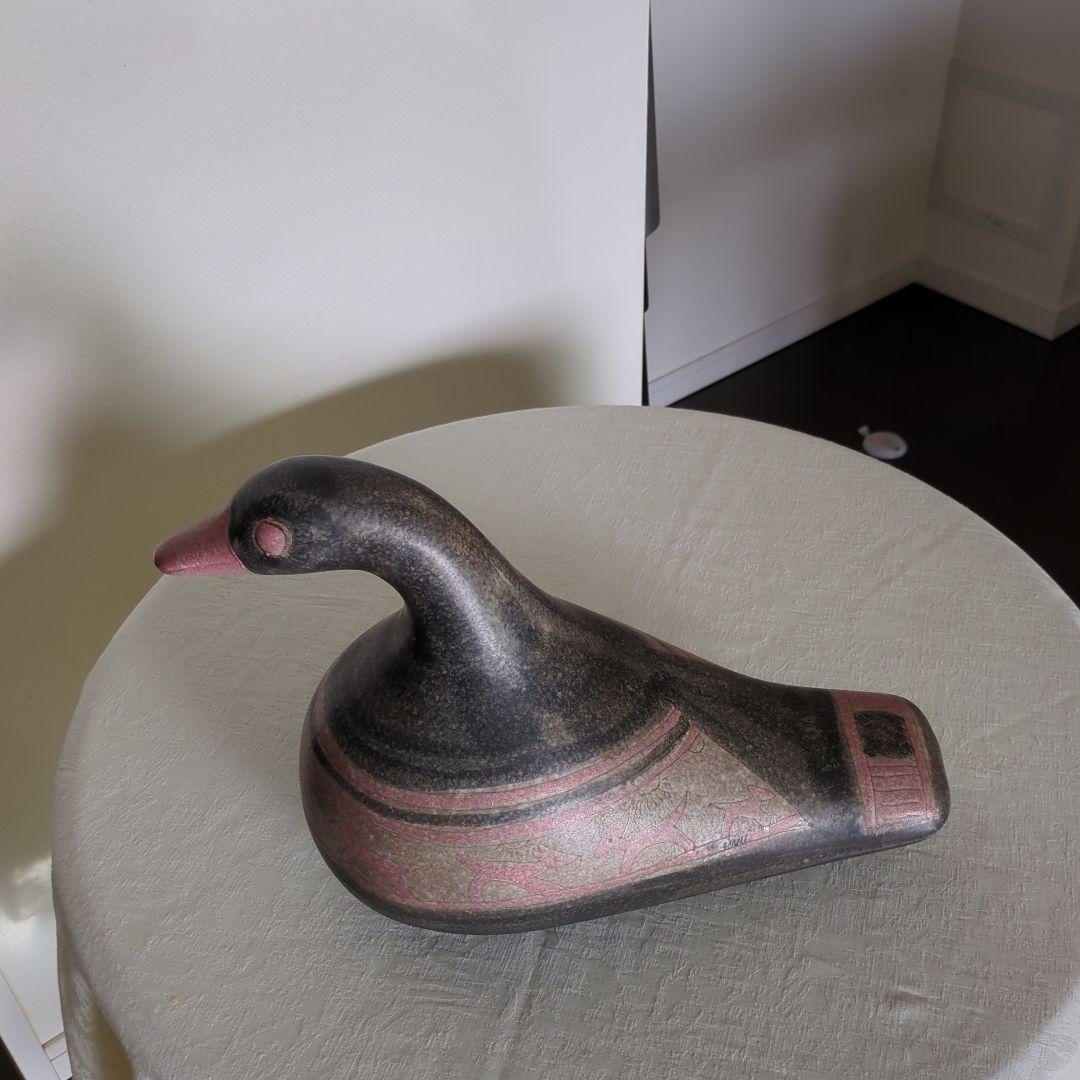 ITALY 陶器　カモ置物　オブジェ　　彫り模様有