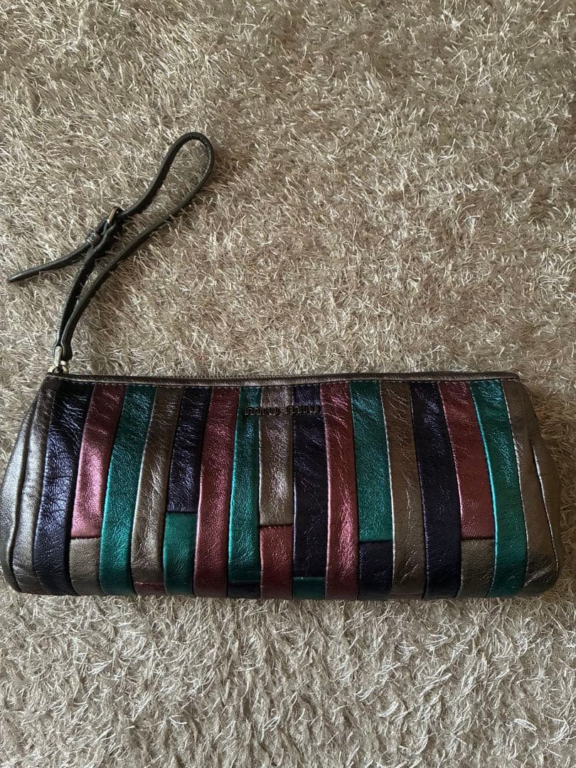 【未使用】　miu miu ミュウミュウ ミニバッグ　ポーチ　マルチカラー