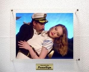 エマ・ストーン 　映画　ラ・ラ・ランド 　証明書付き直筆サイン入り８Ｘ１０フォト