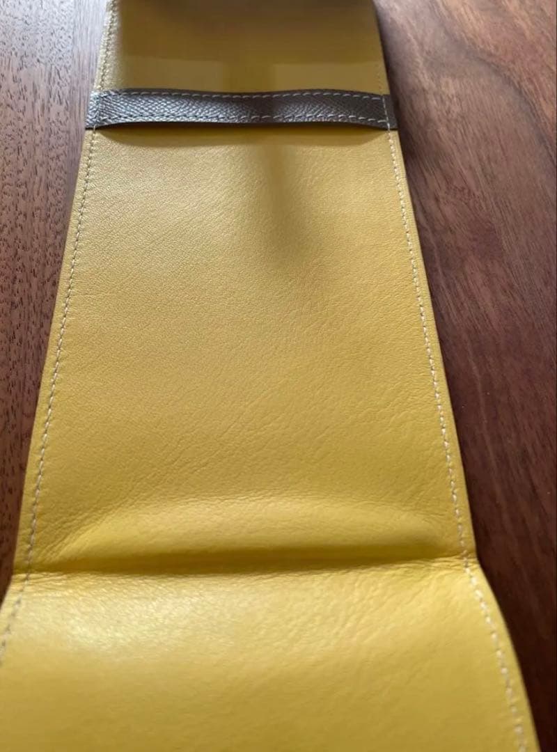 ブルックリンミュージアム　パスポートケース　トープ