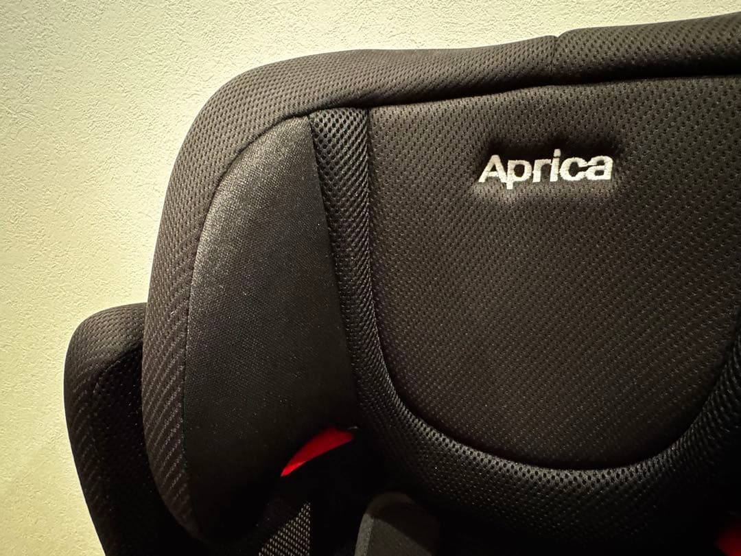 Aprica アップリカ　エアグルーヴ AE チャイルドシート　ジュニアシート