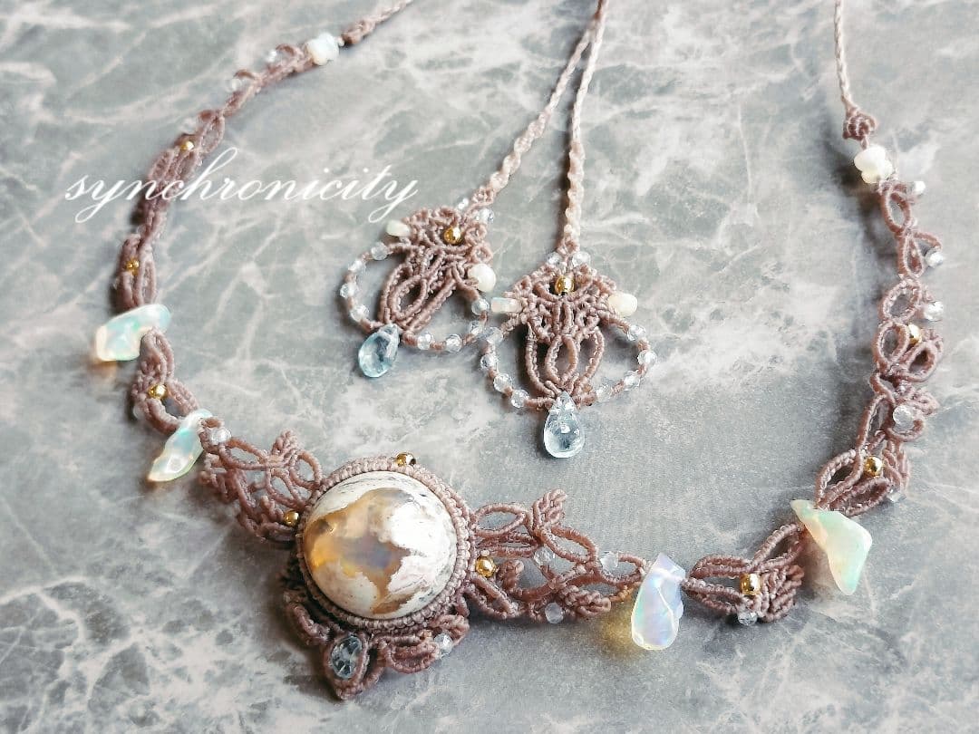 カンテラオパールチョーカーマクラメネックレス✧synchronicity ✡。
