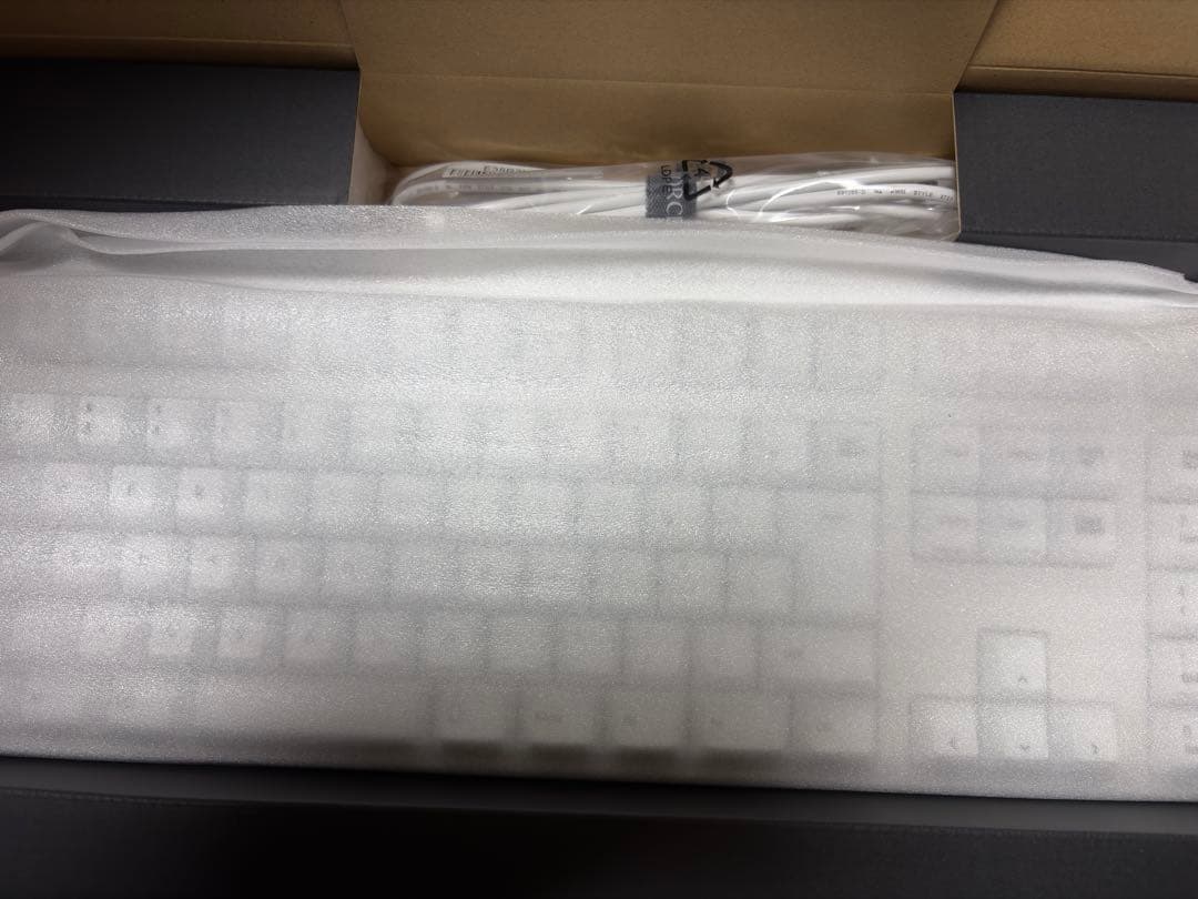 REALFORCE R4 R4HA22 日本語配列　変荷重　フルサイズ