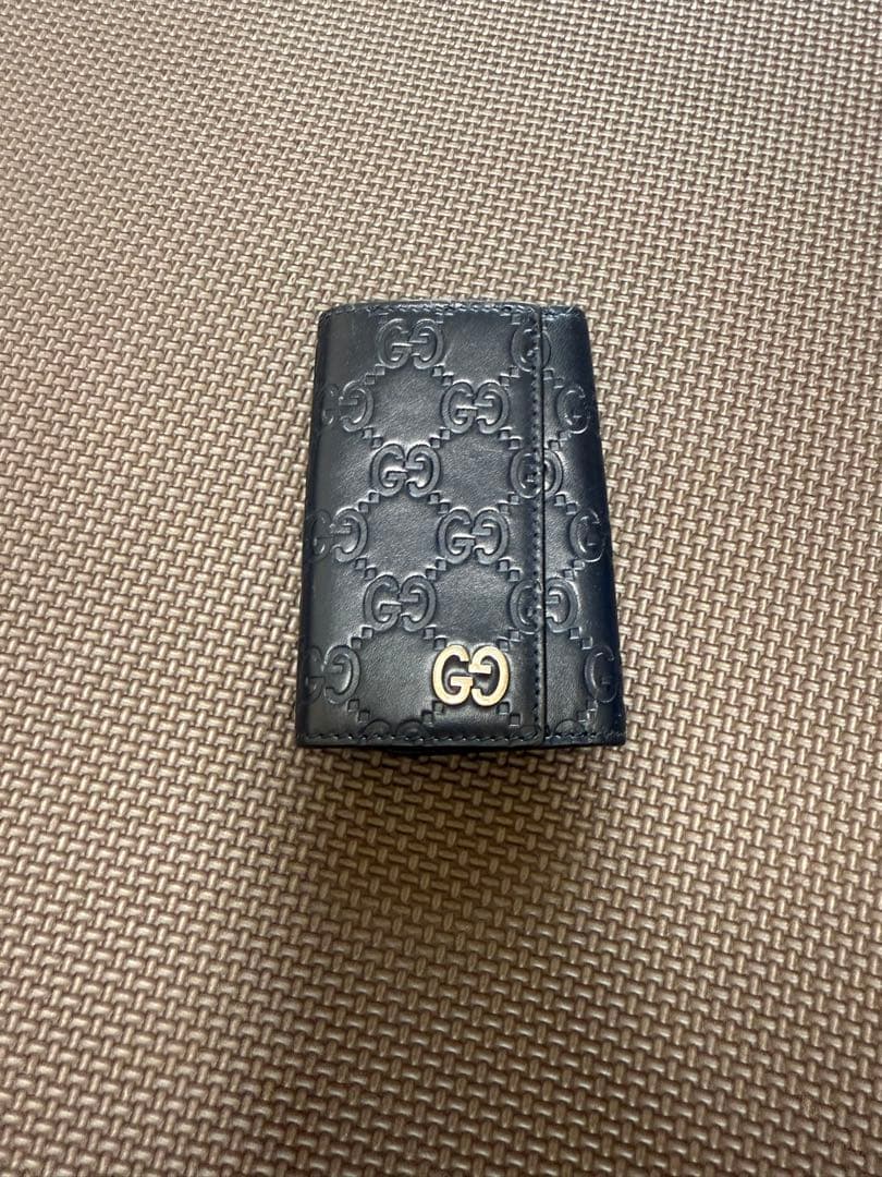 GUCCI レザー キーケース
