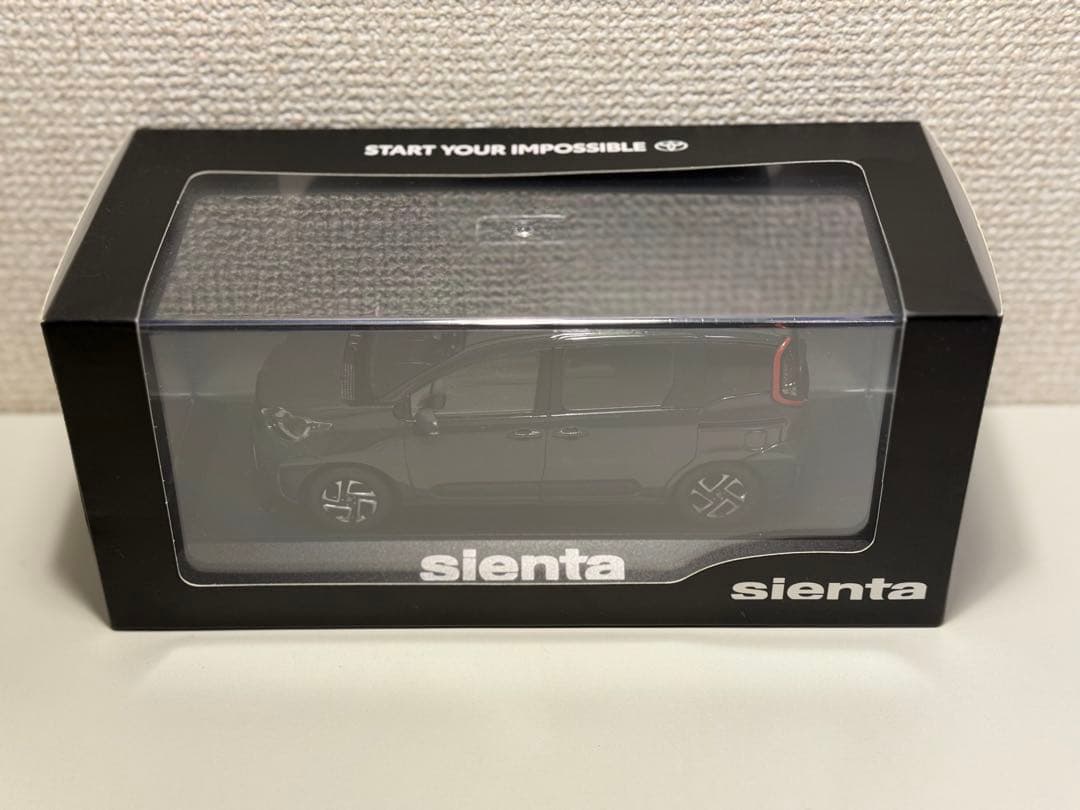 【最終値下げ】シエンタ ミニカー カラーサンプル ダークグレー