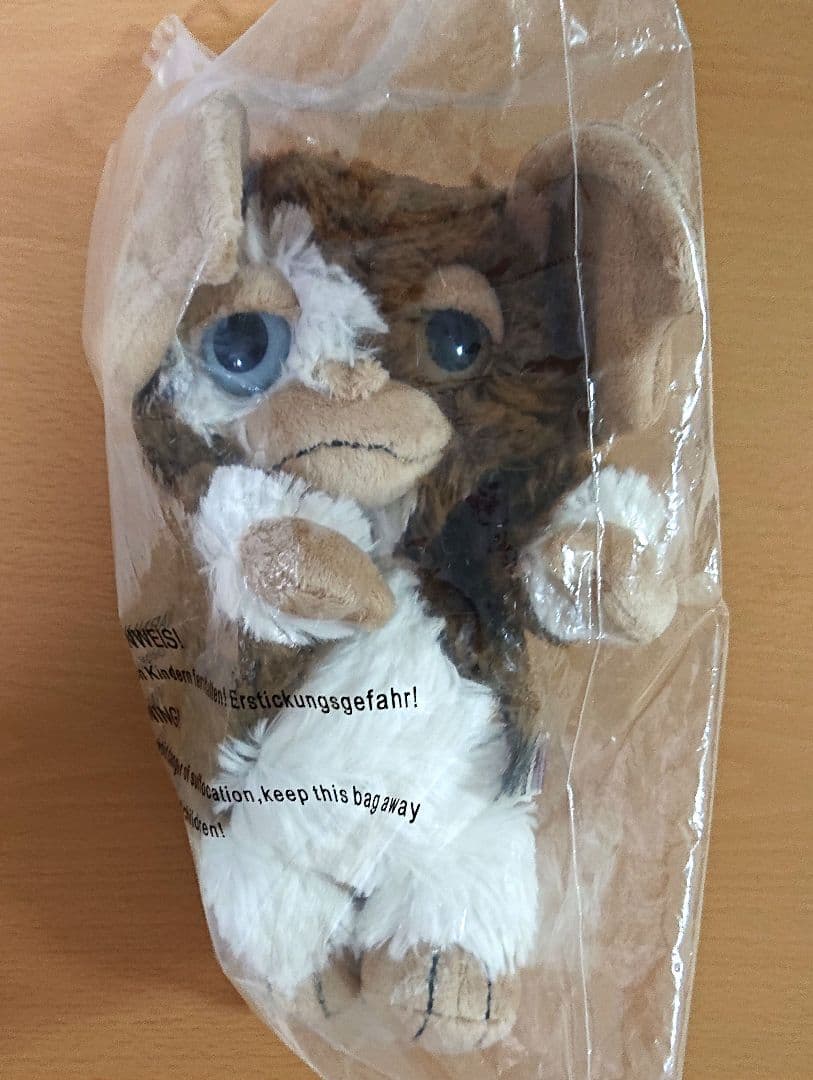 フリークスストア グレムリン　ギズモ ぬいぐるみ オッドアイ 25cm