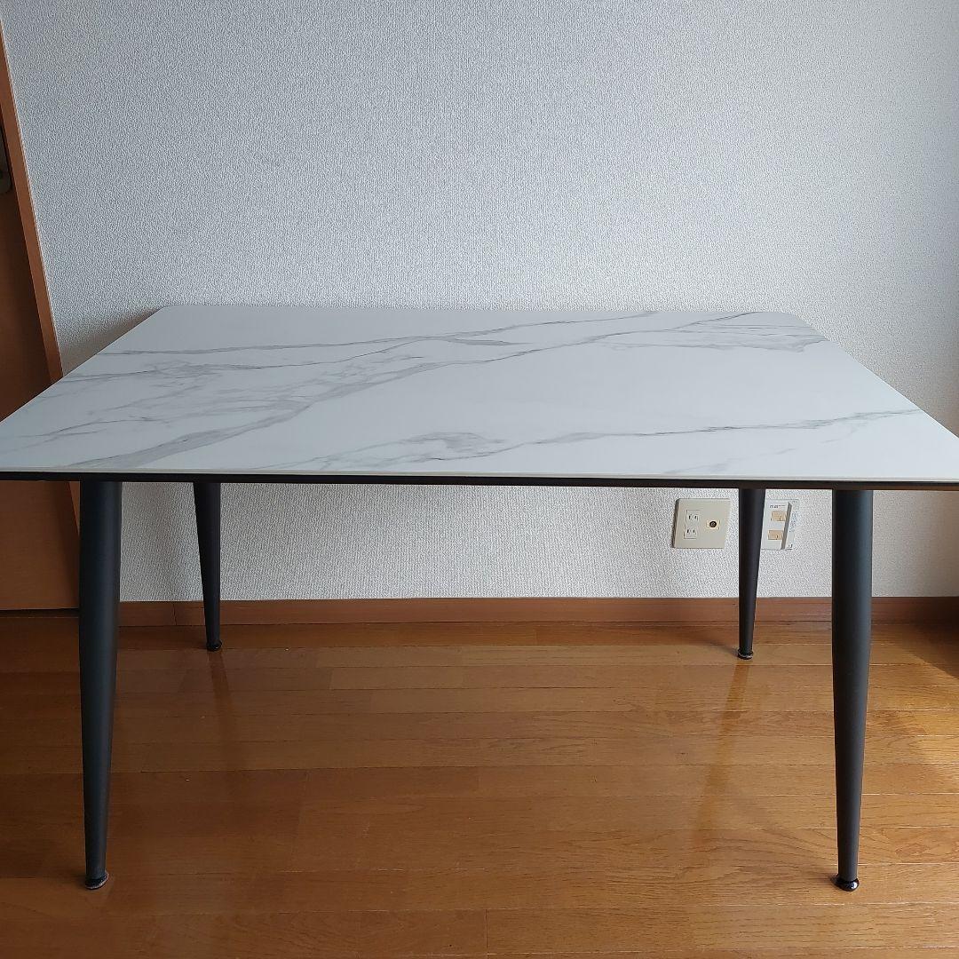 セラミックダイニングテーブル(椅子なし)