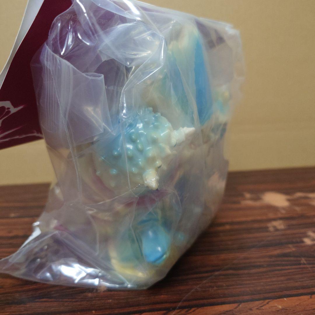 TEK 三頭大怪獣　墓場の画廊限定カラー　ソフビ　15体限定