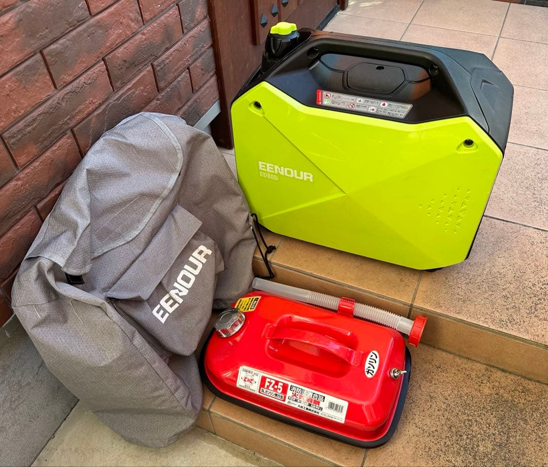 専用カバーとオイルと携行缶付き　EENOUR インバーター発電機 GS1800i