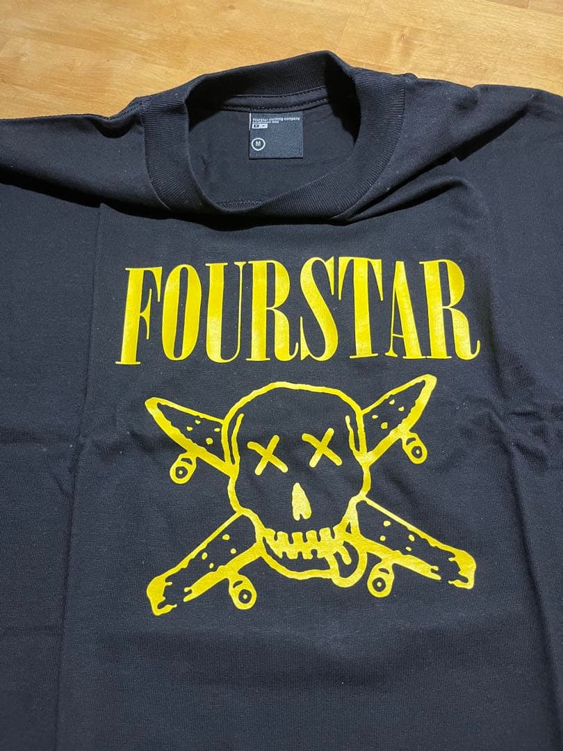 FOURSTAR フォースター ★ チーム 半袖Tシャツ