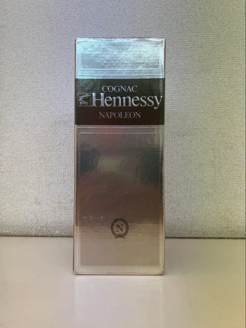 空*王様 Hennessy Napoleon コニャック 700ml