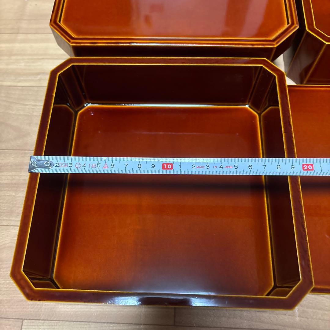 飛騨高山春慶塗　漆器 三段重　台付隅切三段重6寸5分　￼未使用品　木製　うるし塗