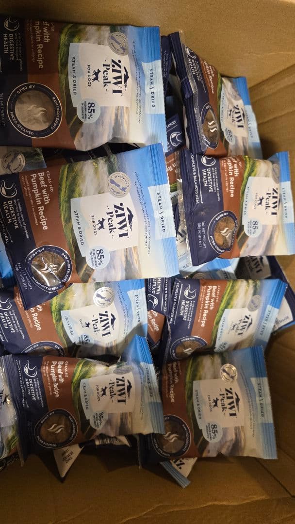 ZIWIPeak スチーム＆ドライ　グラスフェッドビーフ30gx70個2.1kg