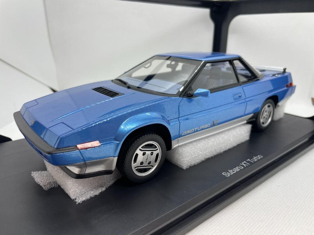 701-013 DNA 1/18 スバル XT 4WD Turbo ブルー