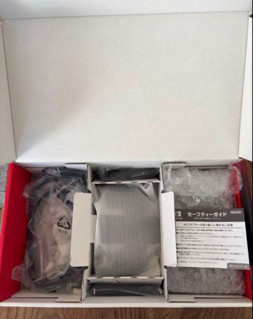 Nintendo Switch 本体・箱・256ギガSDカード付き　ジャンク品