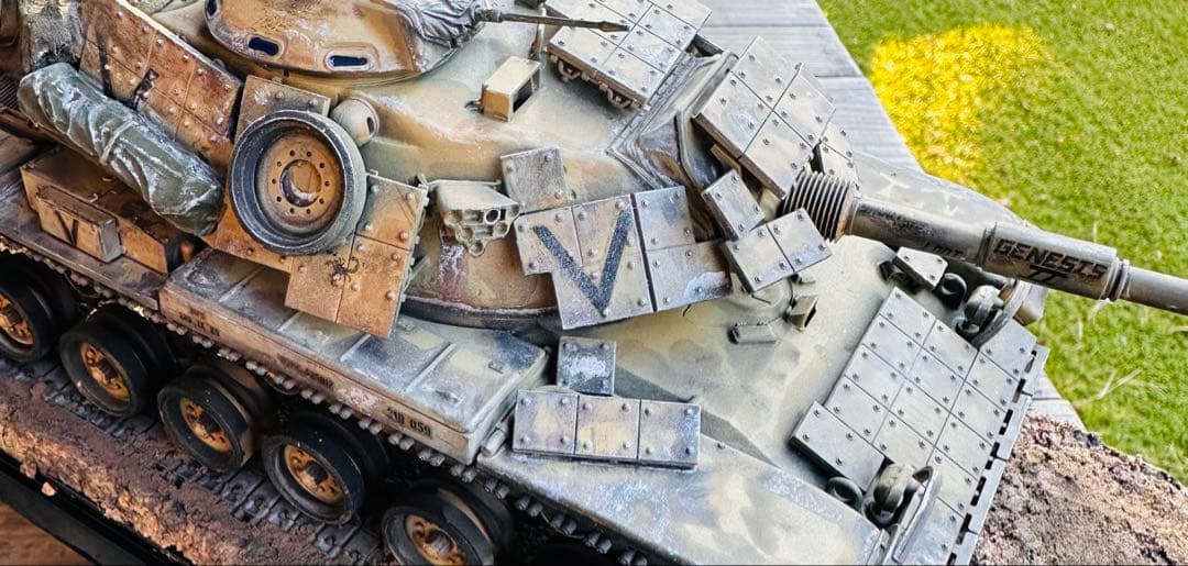 完成品プラモデル1/35タミヤ製アメリカM60A1リアクティブアーマー