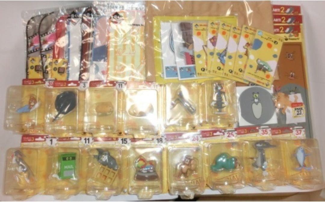 Happyくじ ハッピーくじ トムとジェリー　A賞フィギュアほか　約３５個