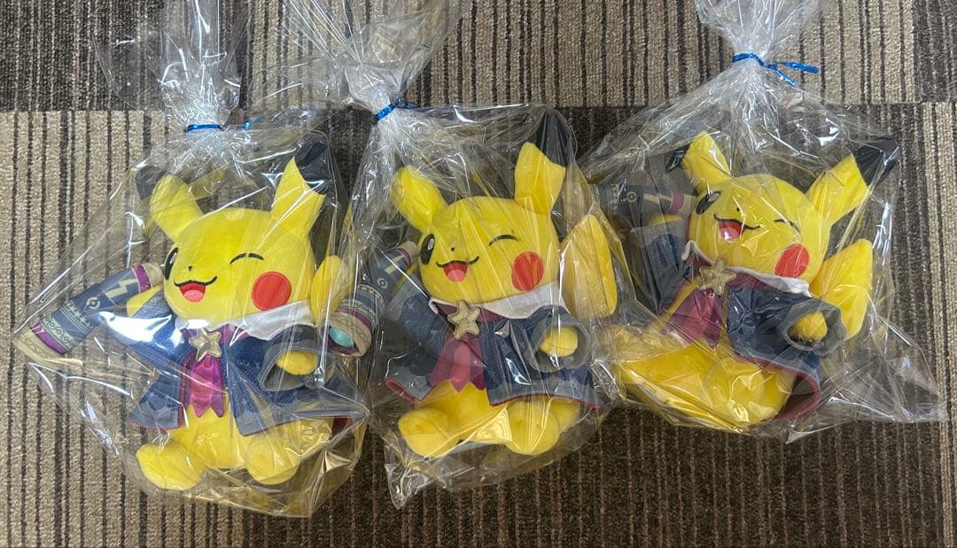 ポケモン天文台　ピカチュウ ぬいぐるみ 3体セット　おまけ付き