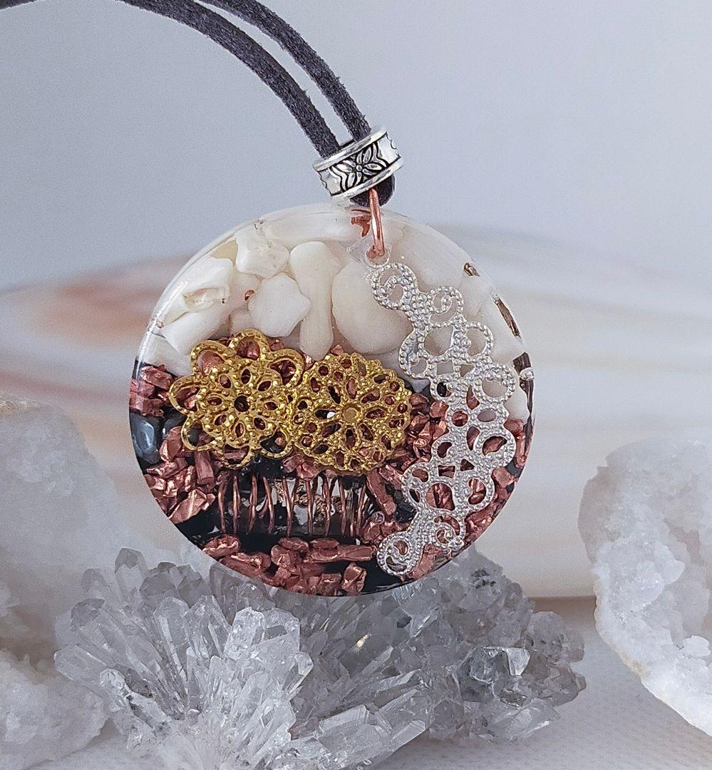 P514 オルゴナイト　天然石　パワーストーン　ネックレス　ペンダント