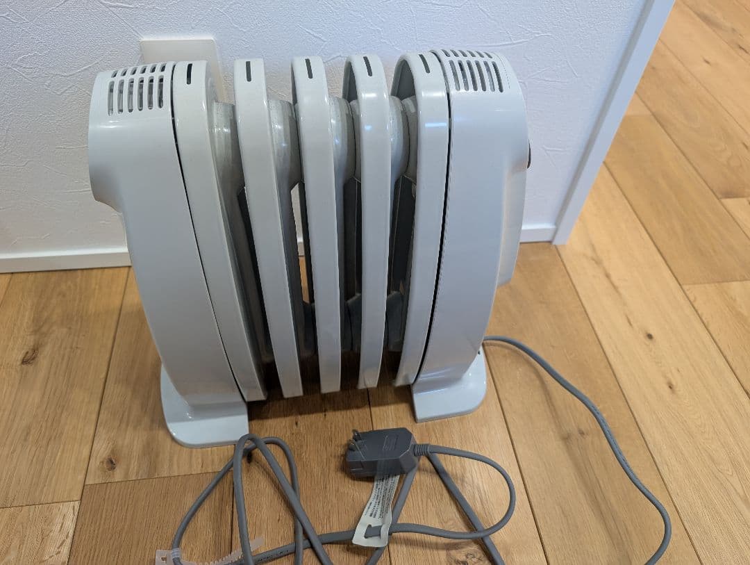 DeLonghi オイルヒーター RHJ01A0505-DW 500W