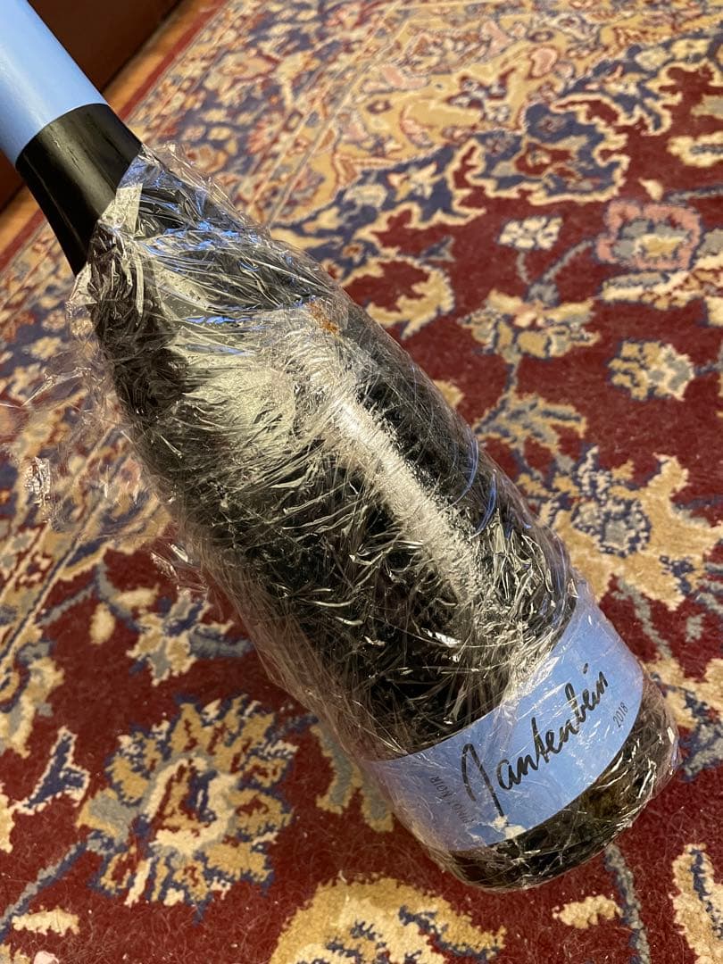 スイスのロマネコンティDRC　2018 ガンテンバイン ピノ・ノワール　超希少