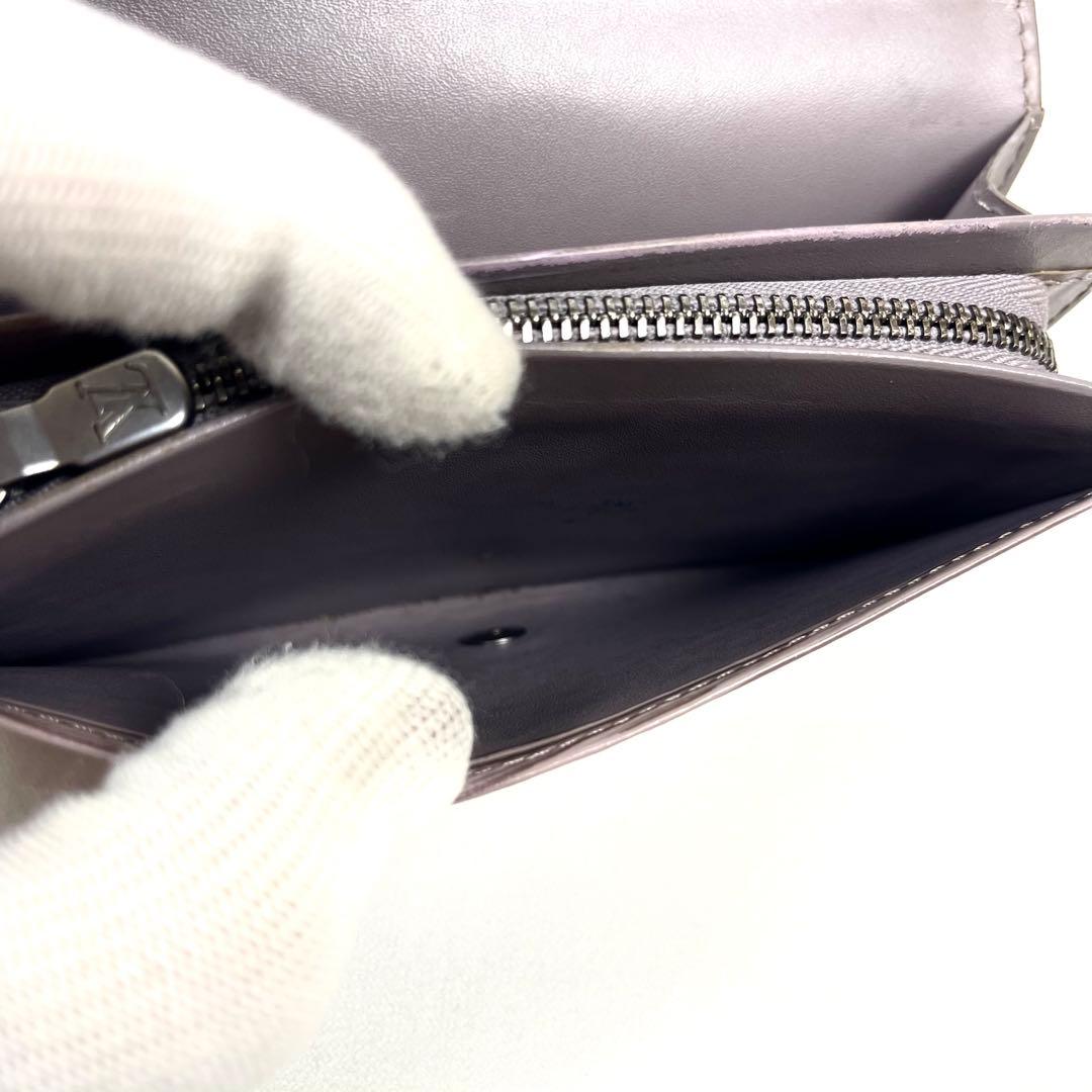 ルイヴィトン　折り財布　エピ　ポルトモネビエトレゾール　Ｌ字ファスナー　レザー