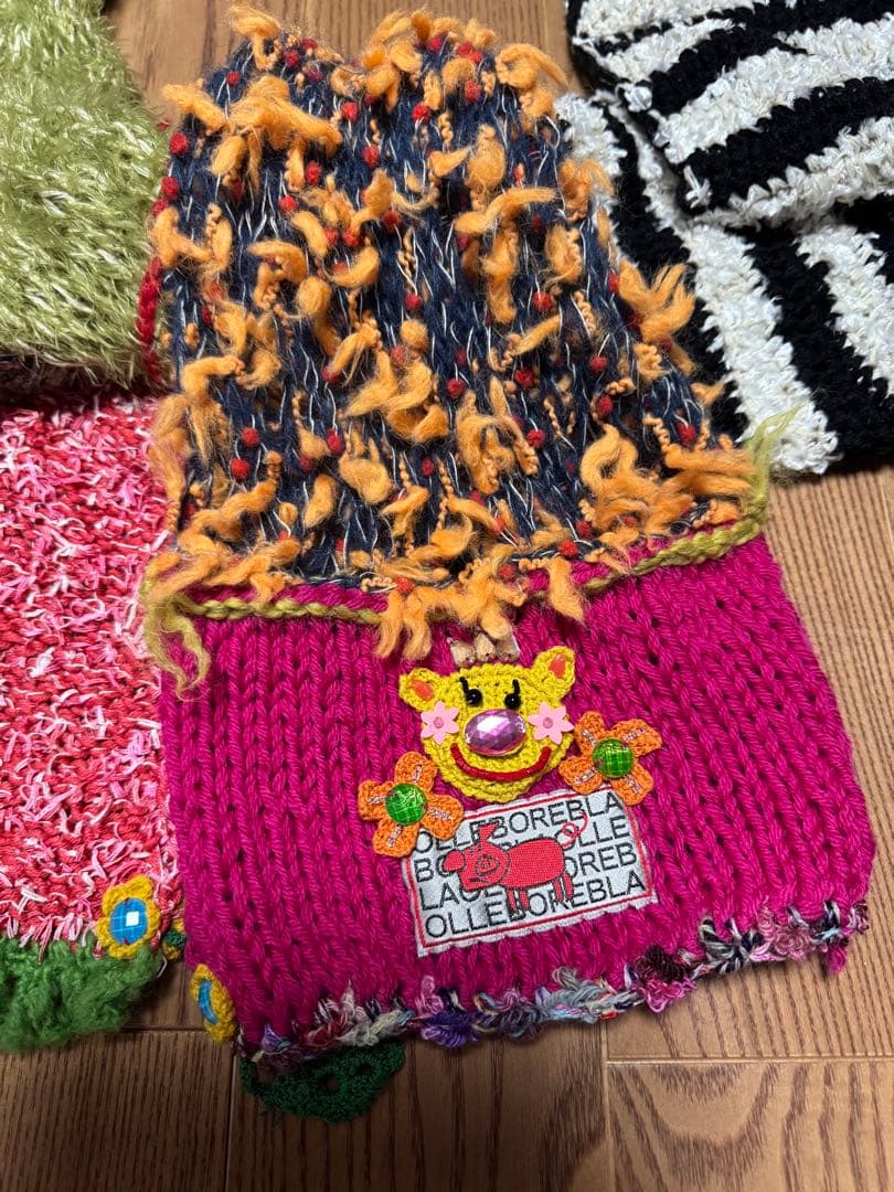 アルベロベロ　マフラー