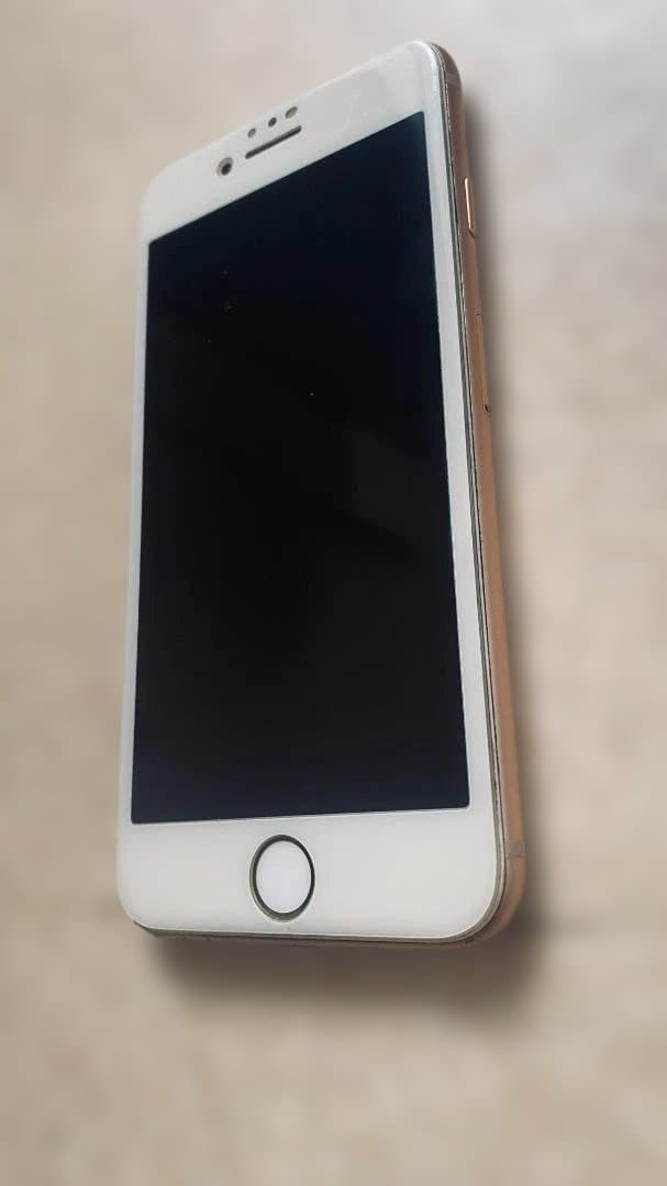 S*）様 iPhone 8 256GB SIMフリー 本体 (バッテリー交換推奨