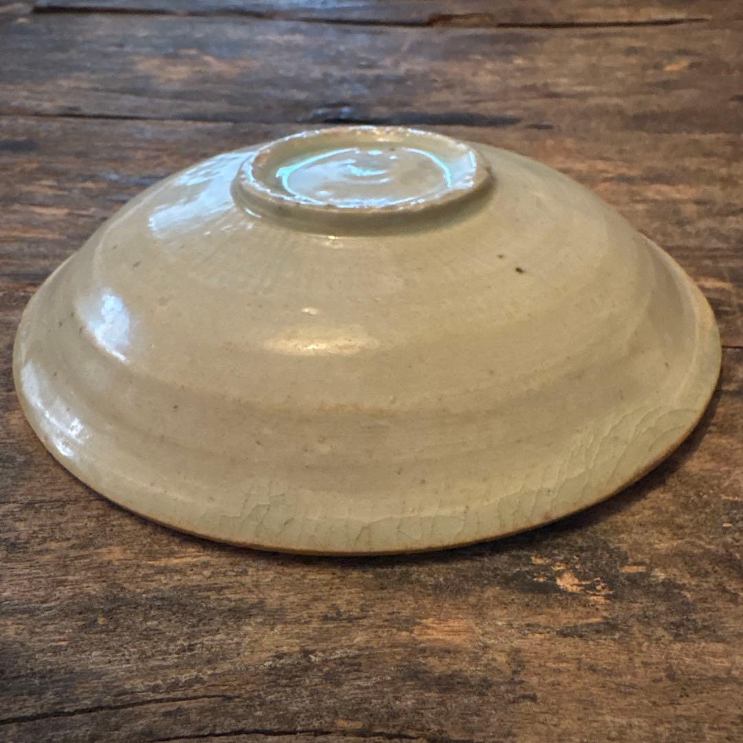白磁❷ 口禿げの白磁の皿　中国　古玩