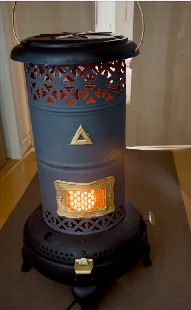 Perfection アンティークストーブ LEDランプ照明