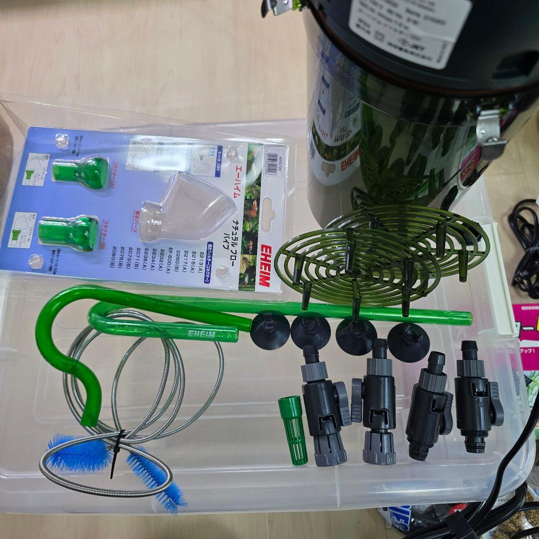 r*i様 スーパークリア45水槽 エーハイム500 アクアソイルアマゾニアなどの