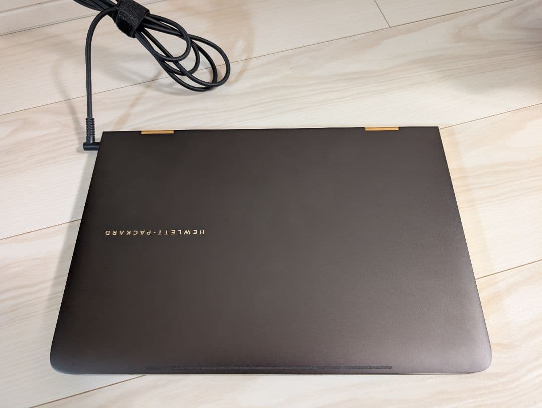 HP Spectre x360 13.3インチ ダークブラウン
