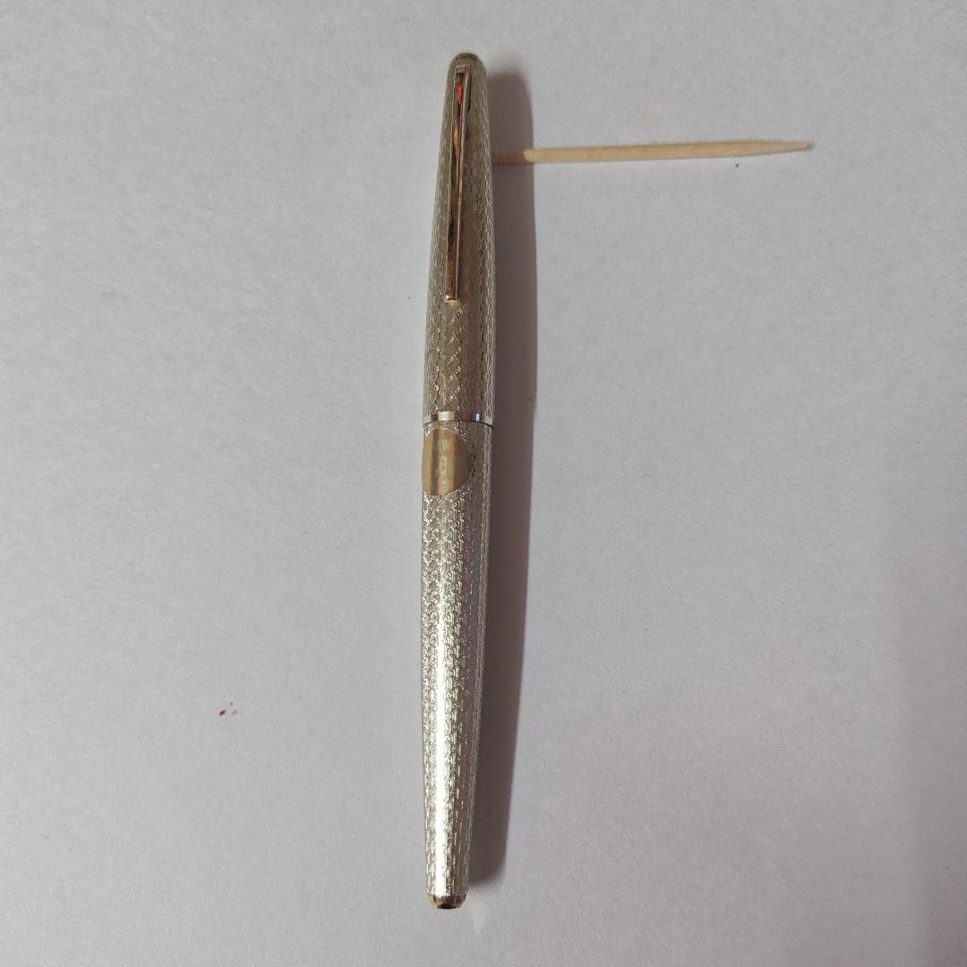 プラチナ１８金ペン先、14金ボディ テクスチャー万年筆