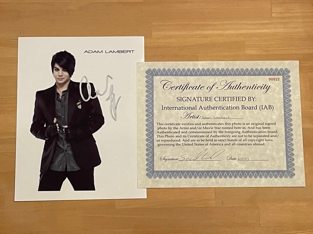 アダム ランバート Queen 大判 サイン入り写真 + Certificate