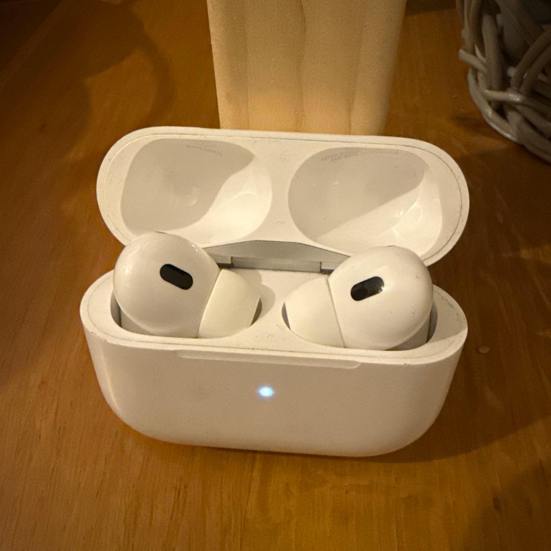 AirPods Pro2 充電ケース付き ホワイト