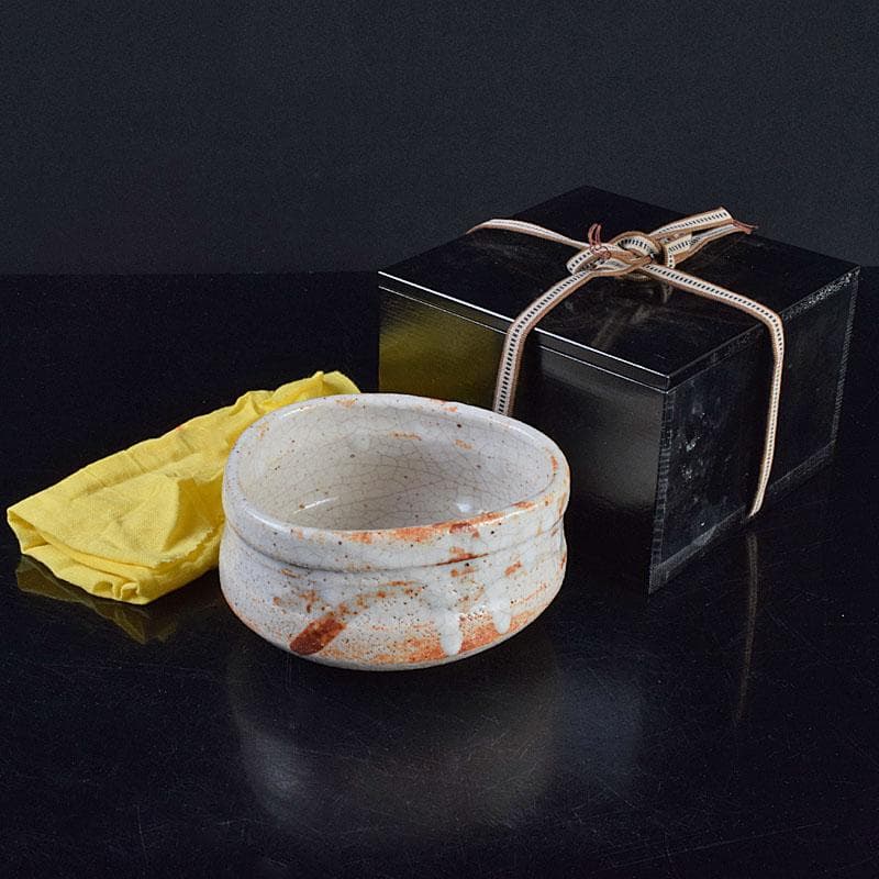 りん　茶道具　志野焼　人間国宝　荒川豊蔵作　沓茶碗　時代箱　V　R9380