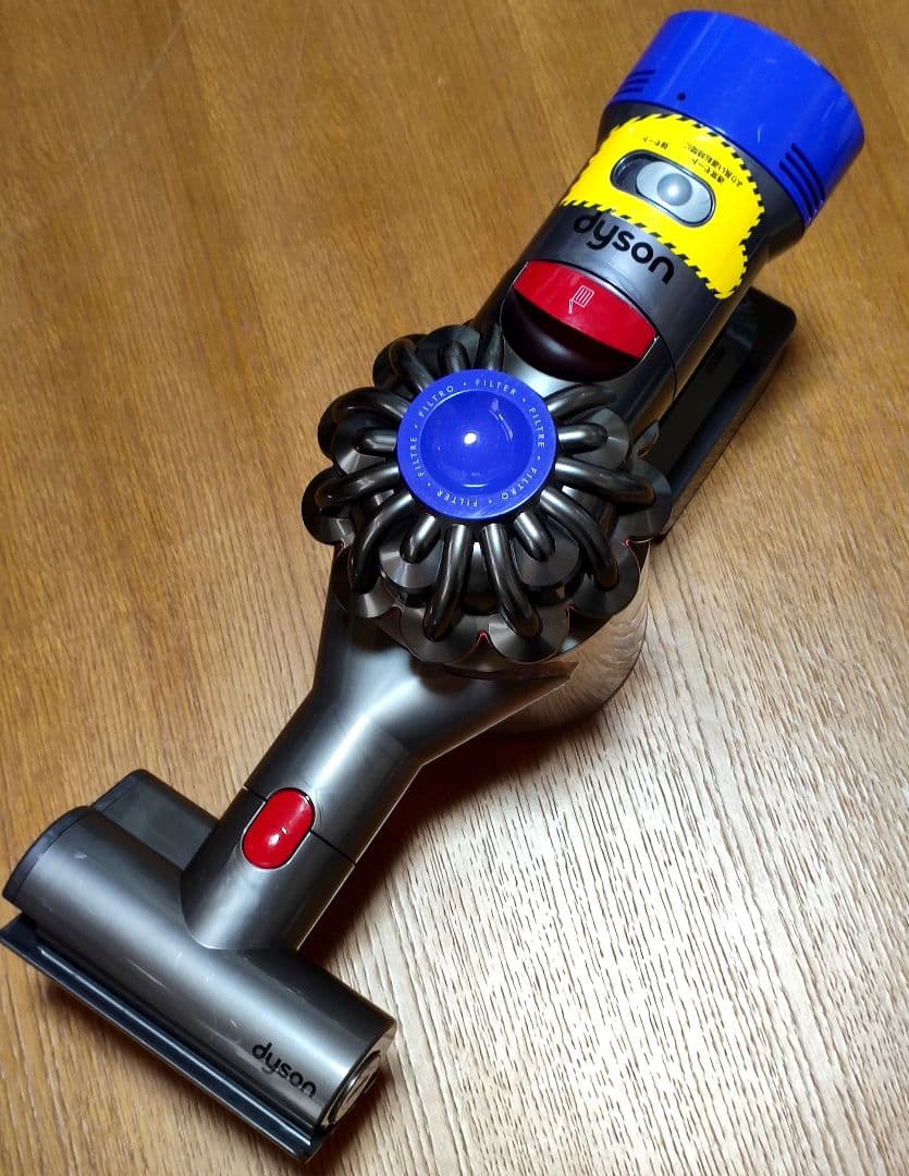 ダイソンV8 SV10 ＋マキタ18vアダプターセット 分解清掃済み 動作品