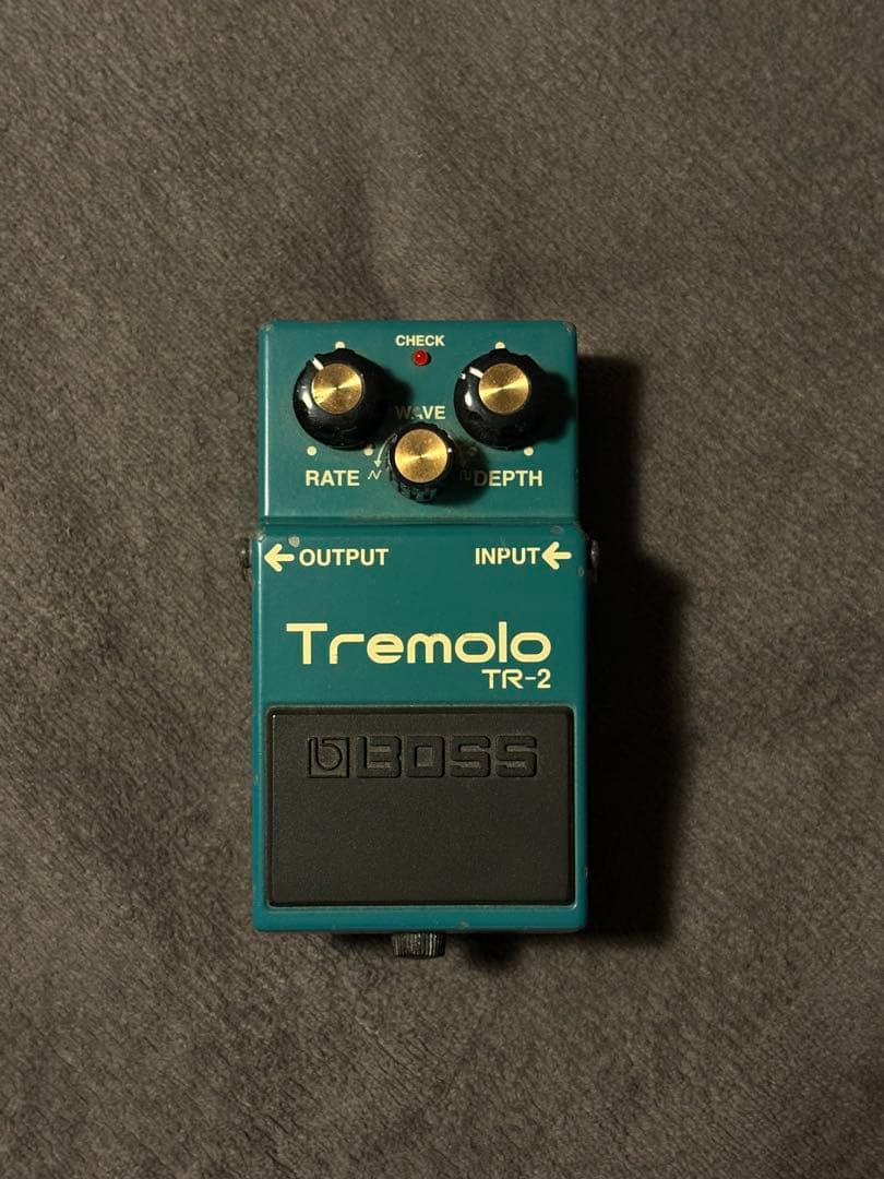 BOSS TR-2 トレモロ