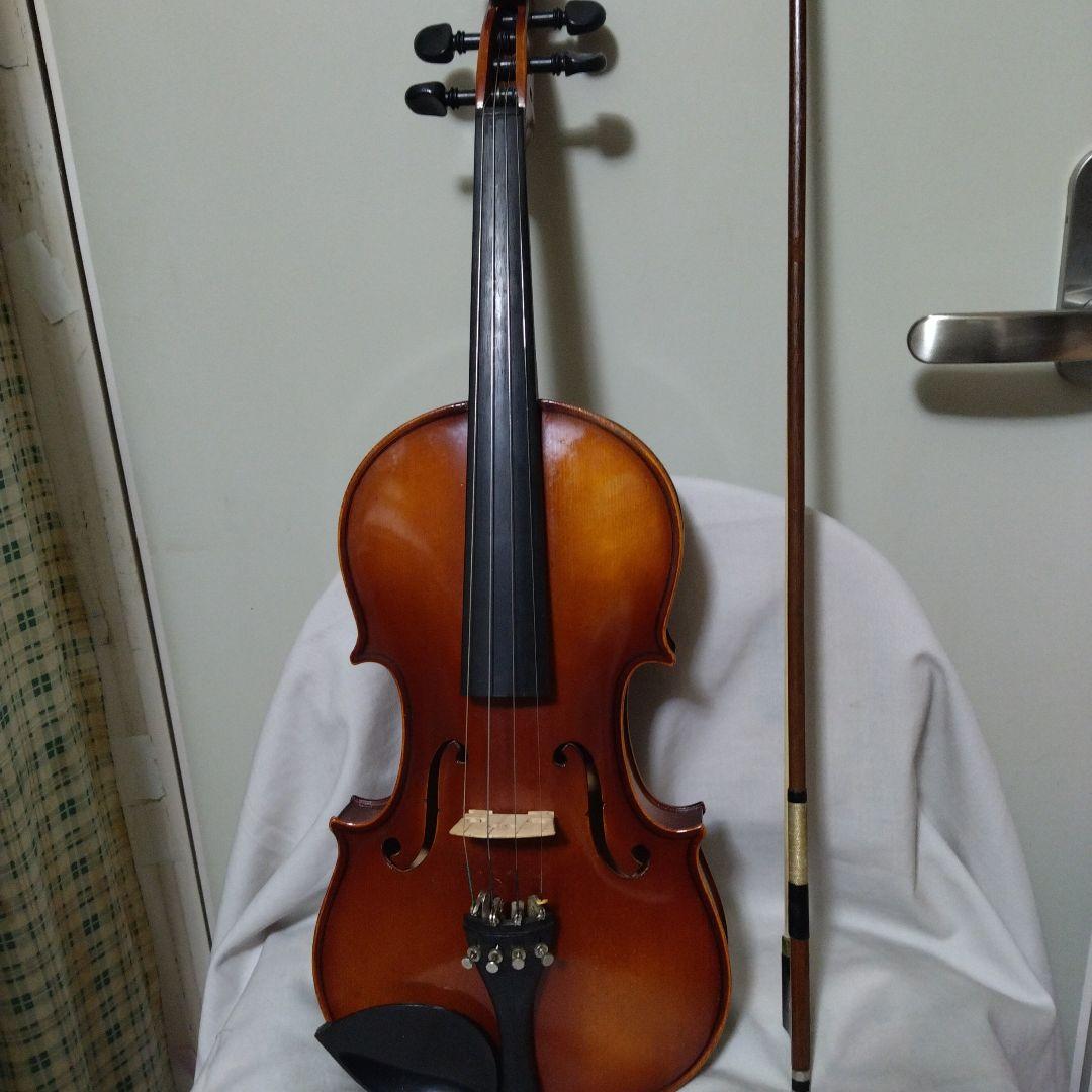 ♥大幅値引しました♥スズキバイオリン4/4NO．240弓ケースチューナー松脂付き