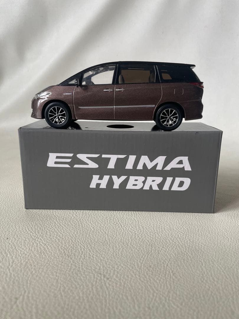 トヨタ エスティマ ハイブリッド ⑨ 2ブラック×ダークシェリーマイカメタリック