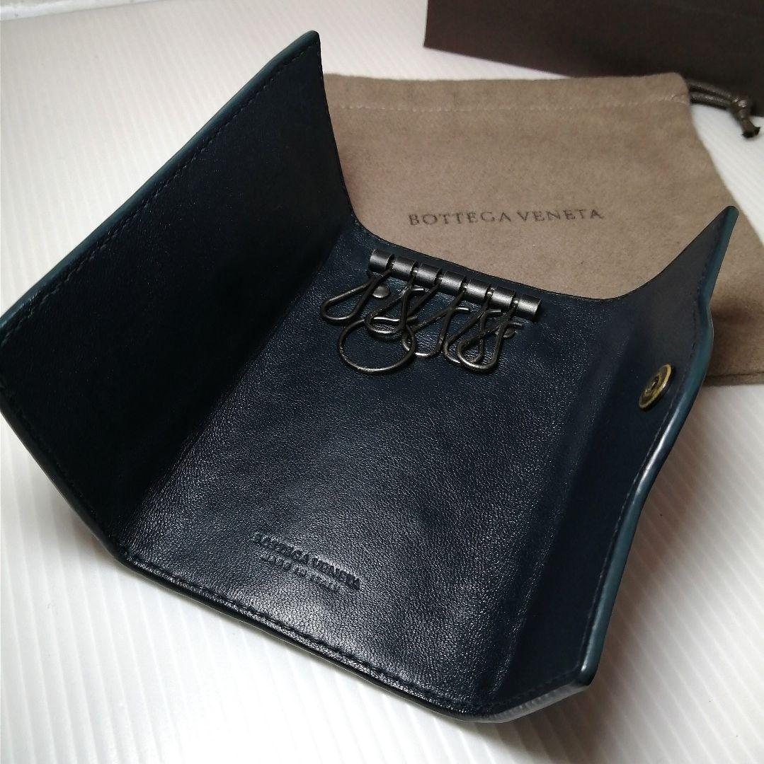 ◆ボッテガヴェネタ◆高級 キーケース レザー 極美品 ネイビー イントレチャート