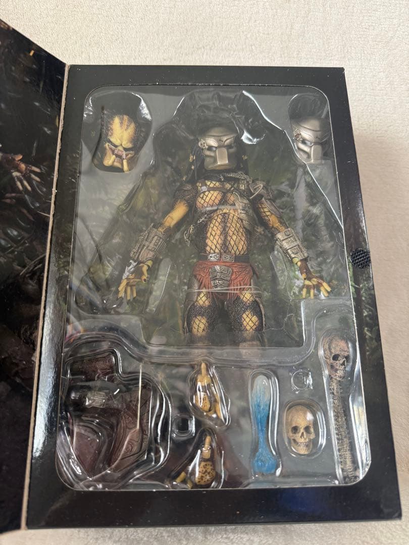 ネカ　アルティメット　プレデター ジャングルハンター　再生産版　NECA