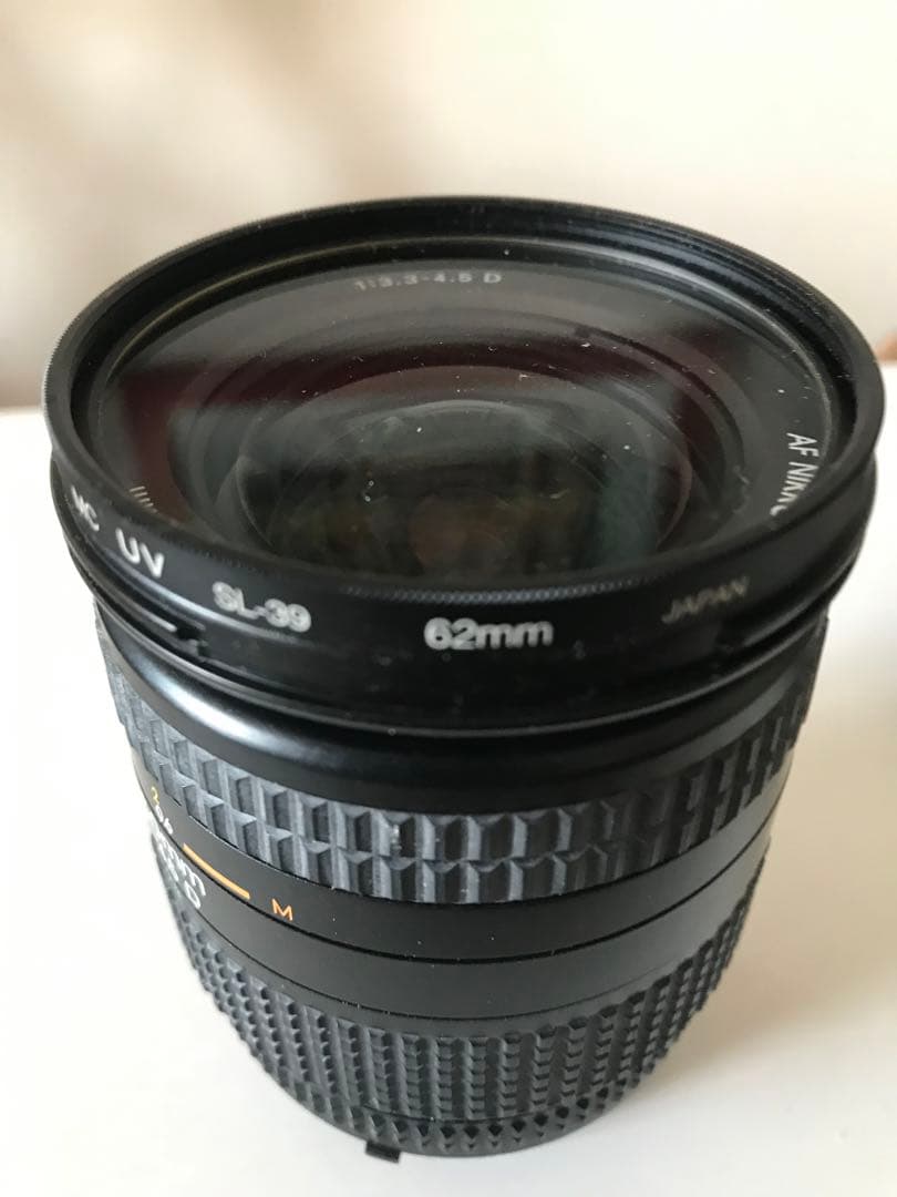 Nikon zoomレンズ　24〜50mm f3.5〜4.5D