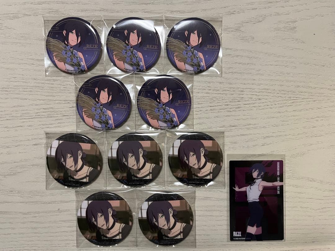 チェンソーマン　まねきねこ　レゼ　缶バッジ