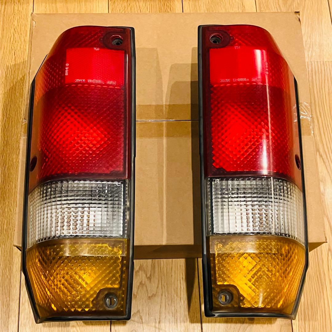 希少【純正/トヨタ/KOITO】78プラドテールランプレンズKZJ78他70系