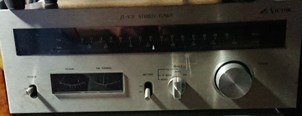 ビクターラジオチュウナーに、なります。