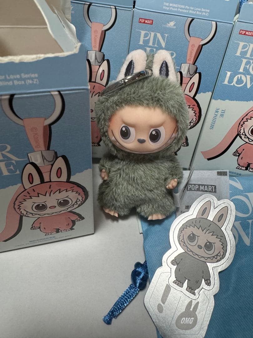 THEMONSTER PIN FOR LOVEぬいぐるみペンダントシークレット！